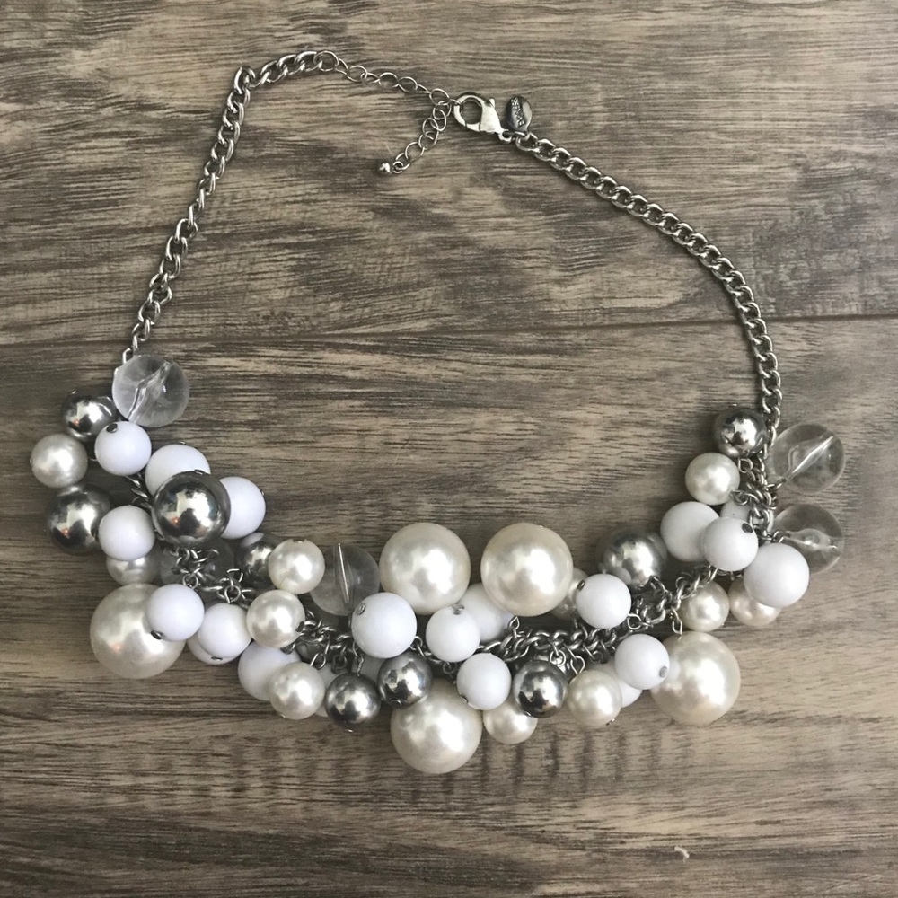 Express Statement necklace